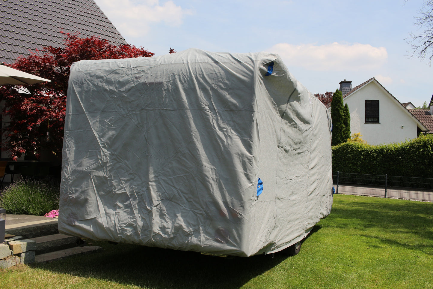 HC Outdoor Wohnwagen Abdeckplane Größe L 610 x 250 x 220 cm