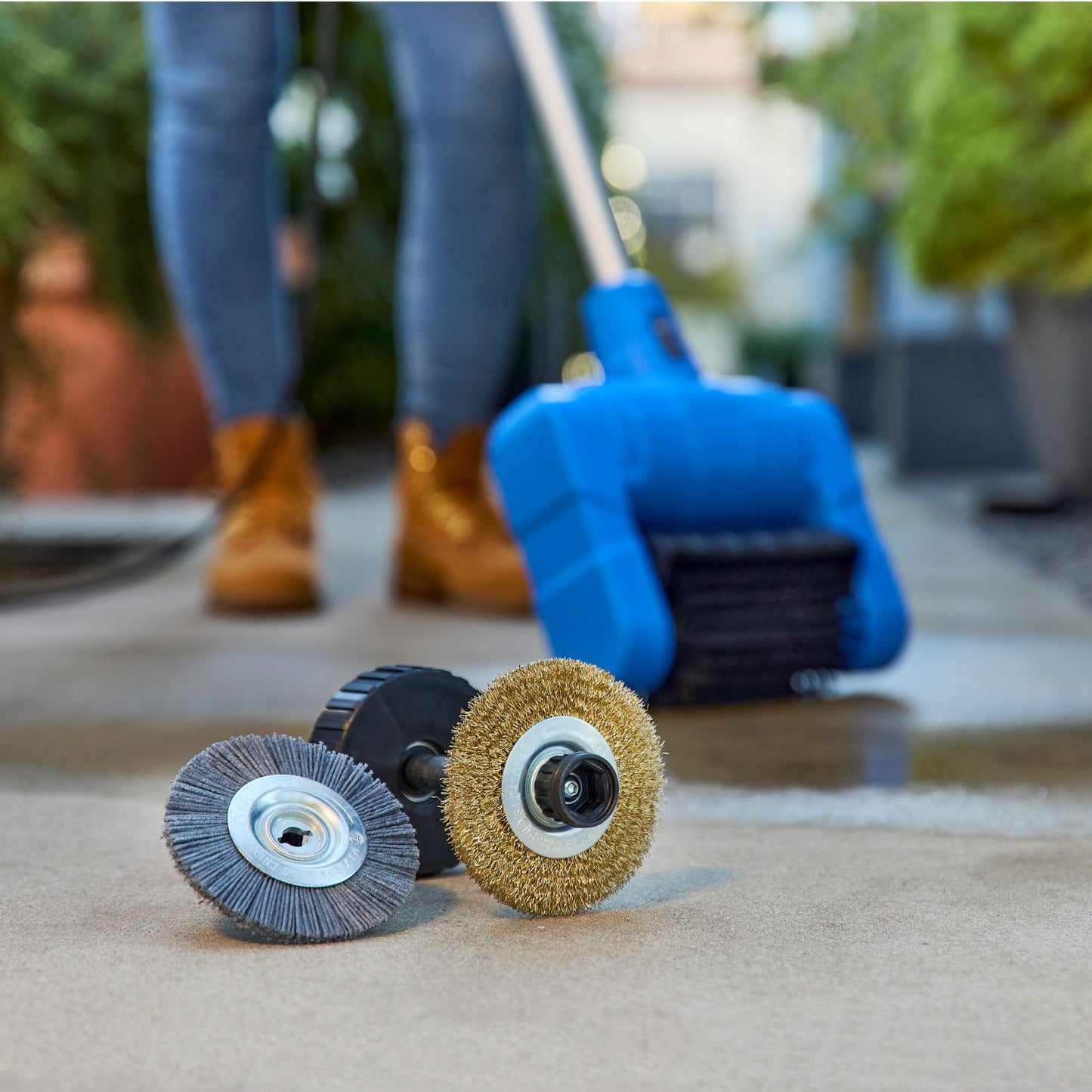 CFH Elektrische Multifunktionsbürste EMB 684